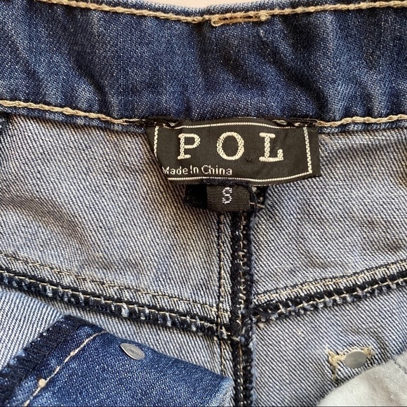 POL Evie Distressed Denim Patch Shorts Small - Picture 4 of 6